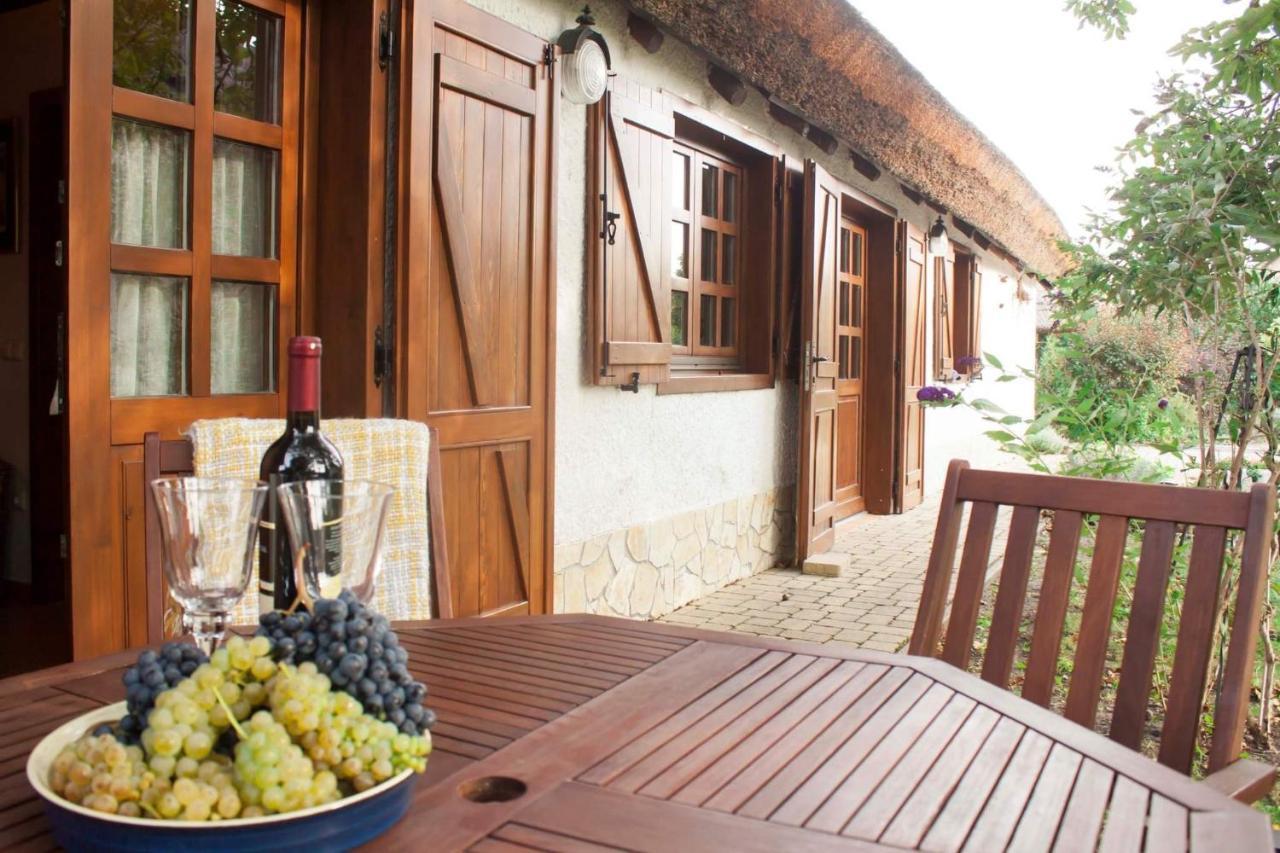 Sweet Cottage Vendeghaz Gyenesdiás Exterior photo